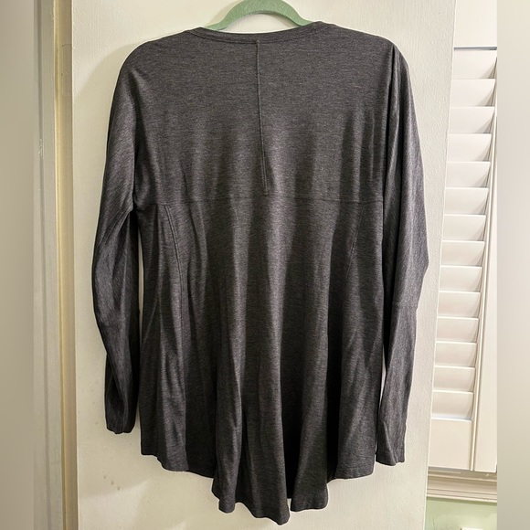 Lululemon top - Picture 2 of 3